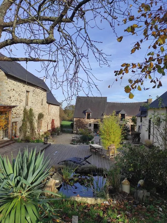 Holiday home La Ville Es Riez Gite Au Pressoir Corseul